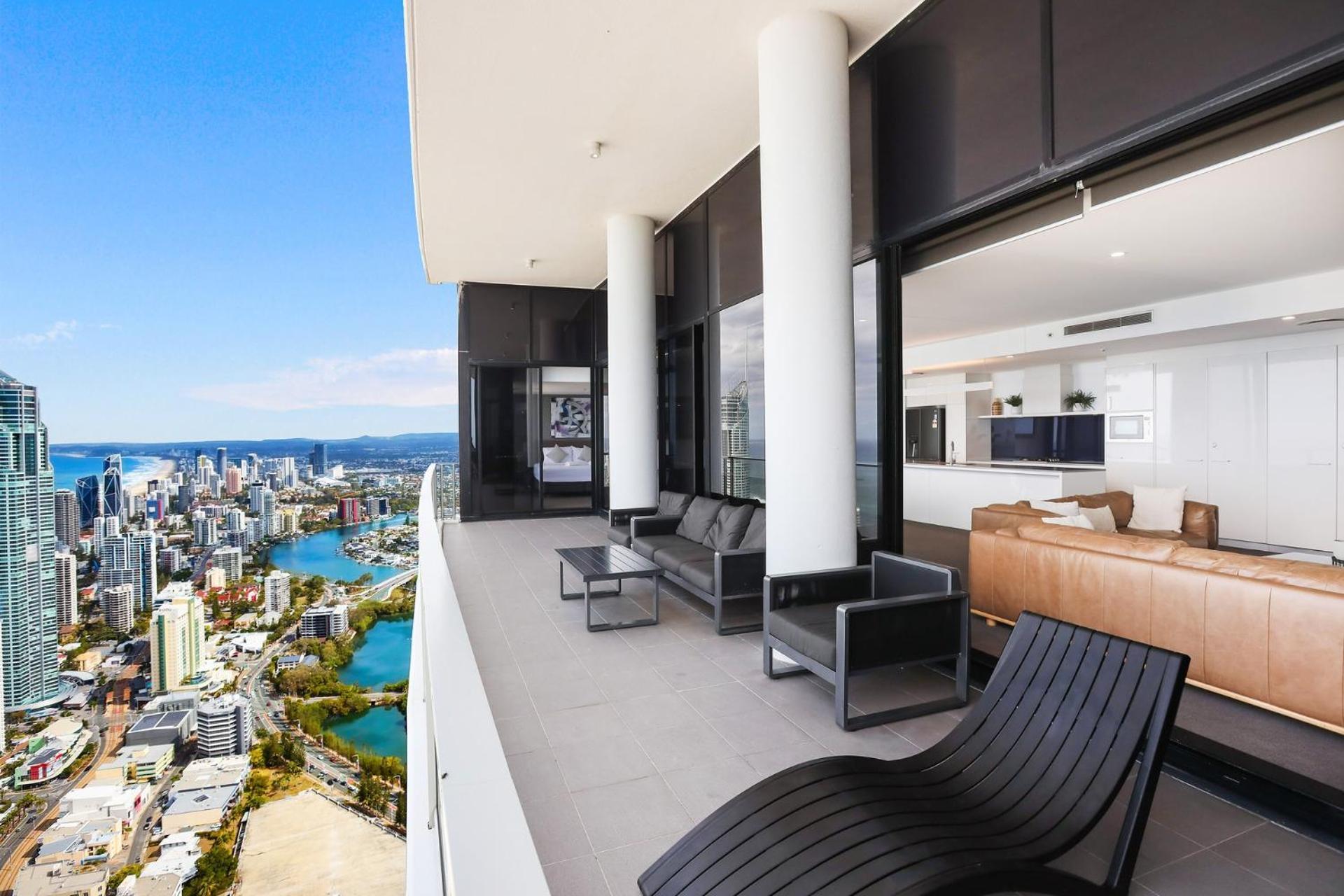 Circle On Cavill 2, 3, 4 & 5 Bedroom Skyhomes & Sub Penthouses By Gold Coast Holidays Εξωτερικό φωτογραφία