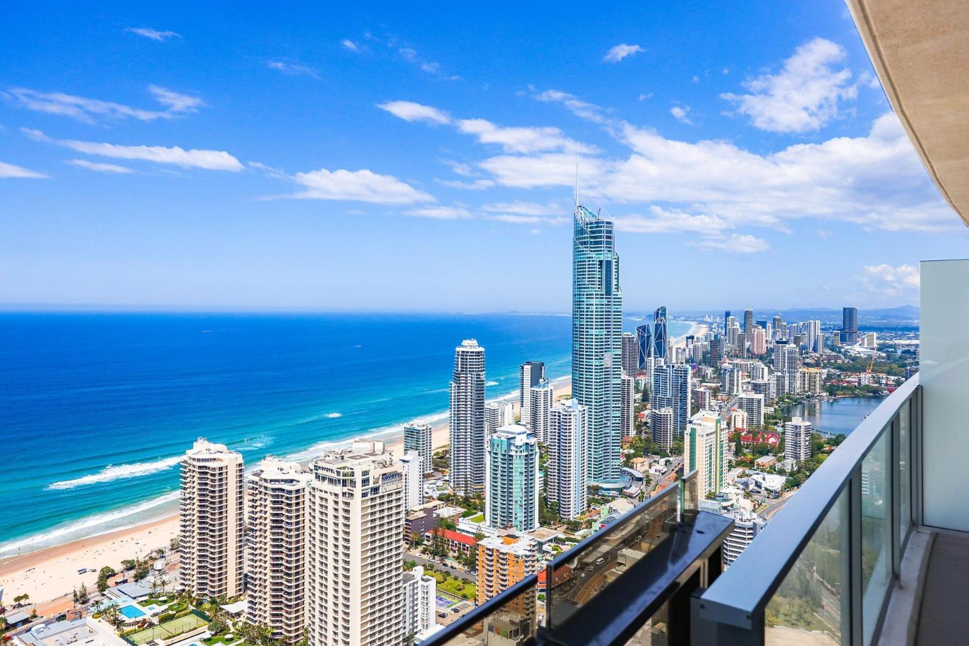 Circle On Cavill 2, 3, 4 & 5 Bedroom Skyhomes & Sub Penthouses By Gold Coast Holidays Εξωτερικό φωτογραφία