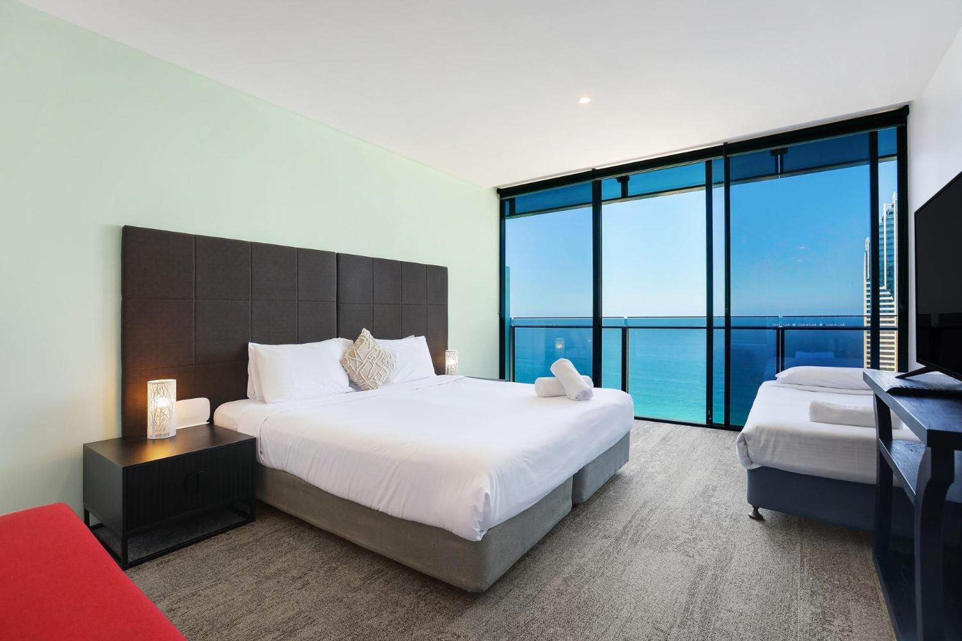 Circle On Cavill 2, 3, 4 & 5 Bedroom Skyhomes & Sub Penthouses By Gold Coast Holidays Εξωτερικό φωτογραφία