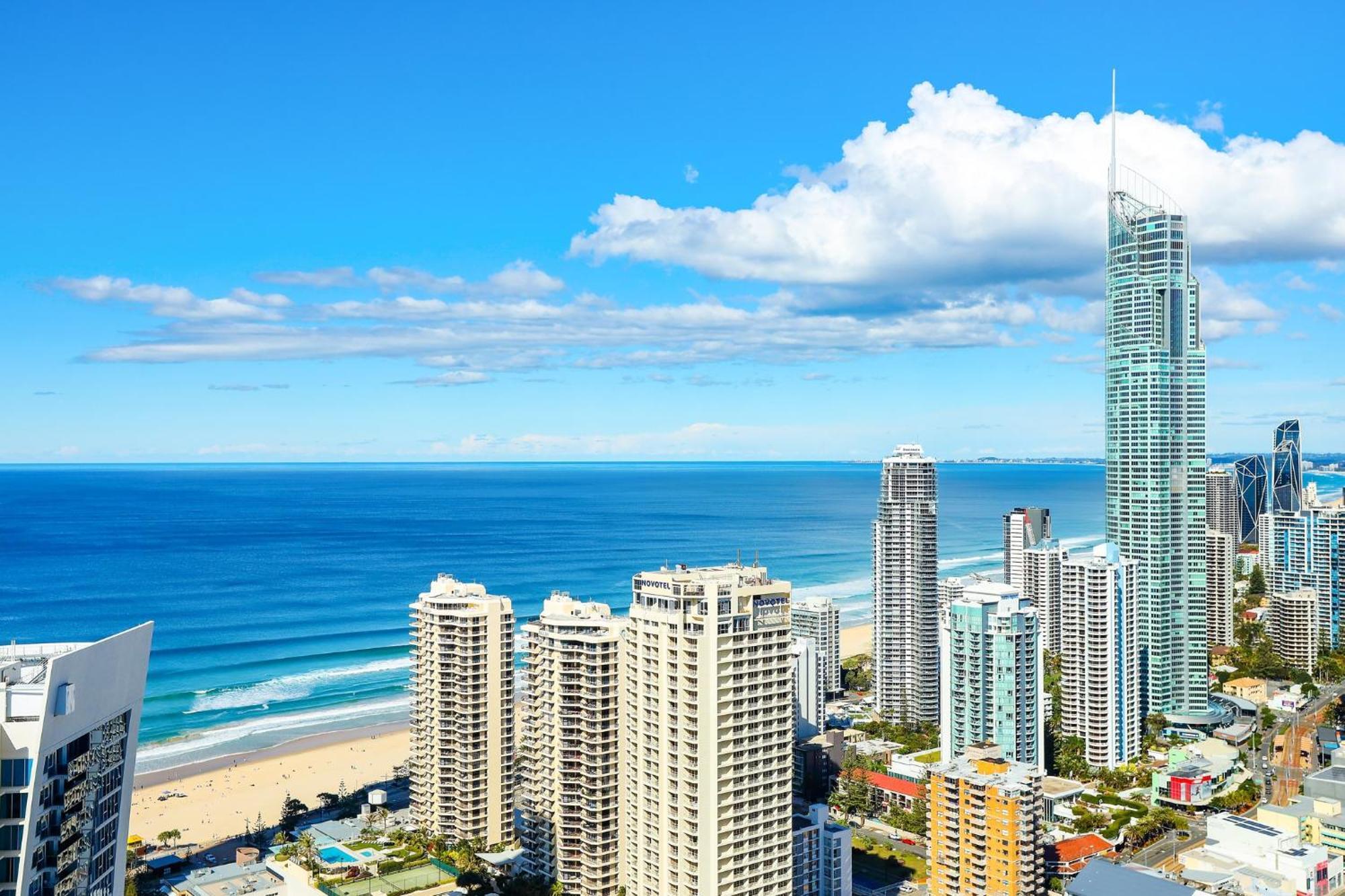 Circle On Cavill 2, 3, 4 & 5 Bedroom Skyhomes & Sub Penthouses By Gold Coast Holidays Εξωτερικό φωτογραφία